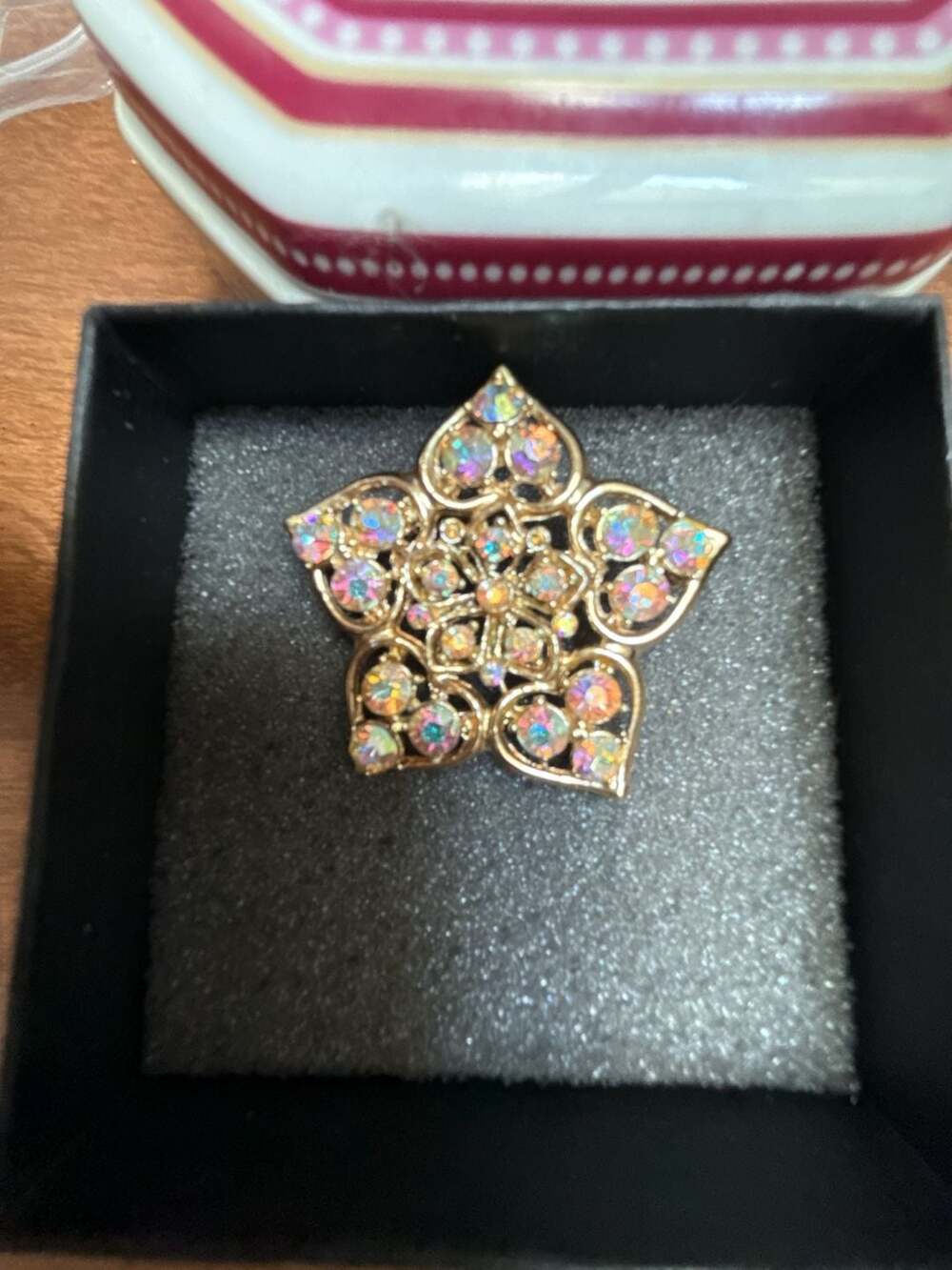 Vintage Gold Tone Aurora Borealis Rhinestone Star Brooch Pin